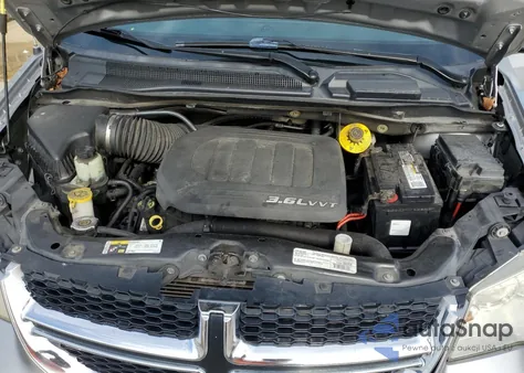 2017 Dodge Grand Caravan Sxt z USA, uszkodzony, nr VIN 2C4RDGCG4HR864516